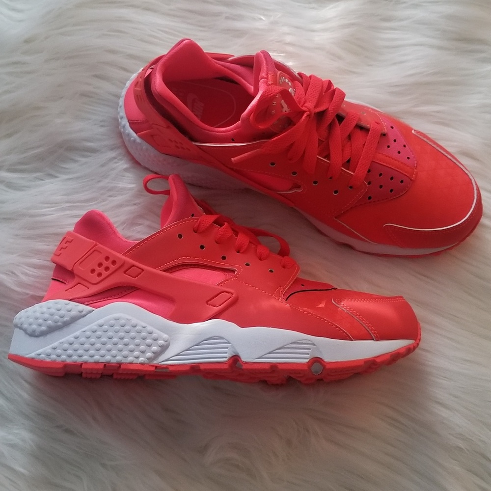 Air Huarache Run
